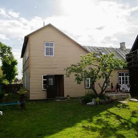 Apartament Posti 19 *